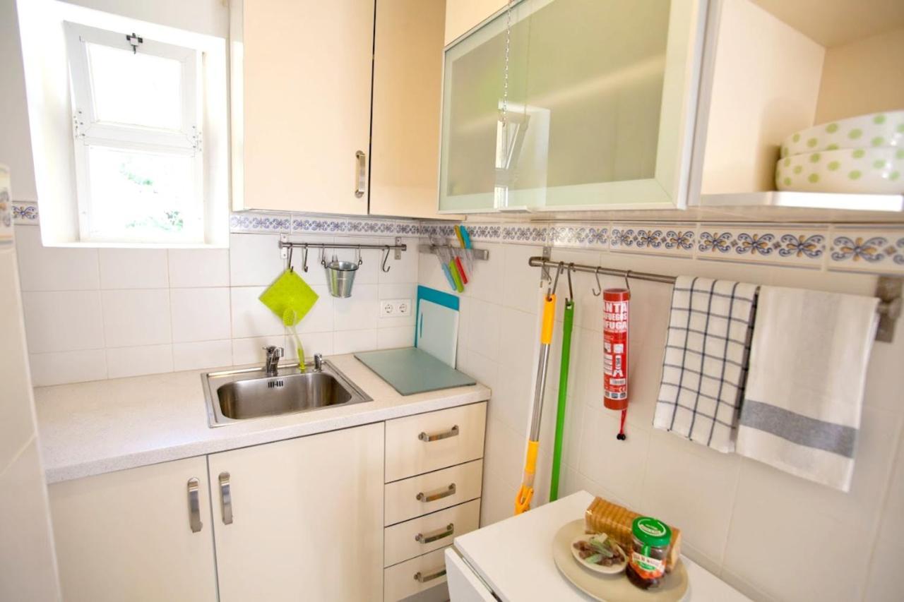 With One Bedroom In With Wonderful City View Balcony And Wifi 12 Km From The Beach Appartement *